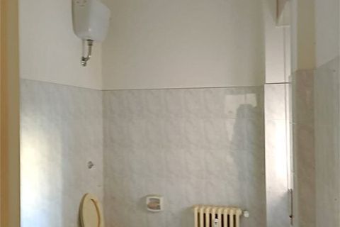 L'establiment comercial a Terni, Terni, Terni - € 800/mes | Ref: EHF-2095 - foto 2