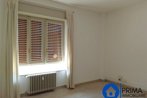 L'establiment comercial a Terni, Terni, Terni - € 800/mes | Ref: EHF-2095 - foto 5
