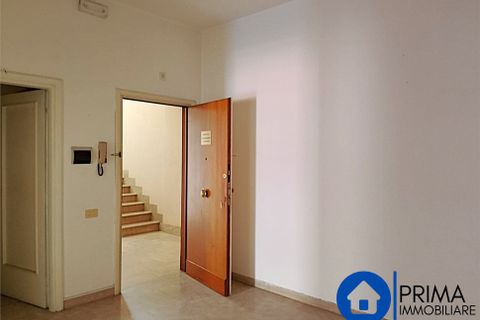 L'establiment comercial a Terni, Terni, Terni - € 800/mes | Ref: EHF-2095 - foto 17