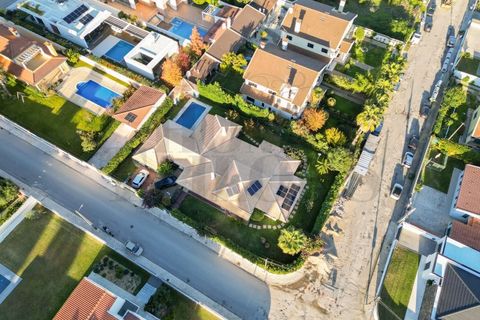 Villa i Corroios, Setubal, Corroios - € 1.450.000 | Ref: HT_307071 - foto 1