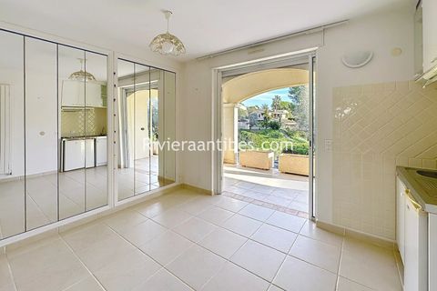 Villa i Antibes, Alpes-Maritimes, Antibes - € 1.695.000 | Ref: 86951787 - foto 19