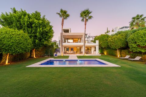 Villa en Marbella, Malaga, Marbella - € 4.290.000 | Ref: BLXC-1567 - photo 18