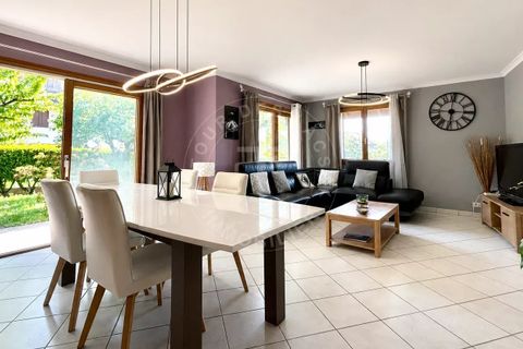 Villa a Annecy, Haute-Savoie, Annecy - € 847.600 | Ref: M2327IN-RG - foto 2