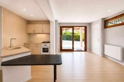 Villa a Annecy, Haute-Savoie, Annecy - € 847.600 | Ref: M2327IN-RG - foto 17