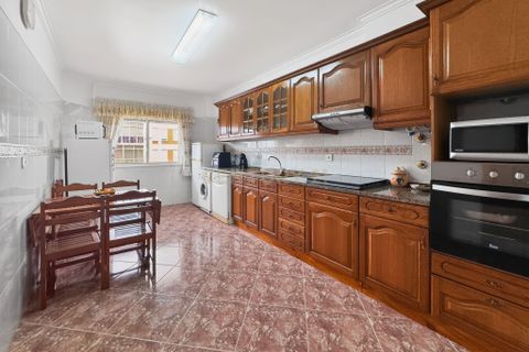 Lejlighed i Seixal, Setubal, Seixal - € 358.000 | Ref: C0364-05843 - foto 1