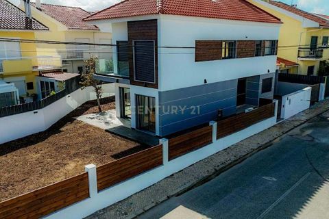 Villa i Sintra, Lisbon, Sintra - € 760.000 | Ref: C0505-00425 - foto 2