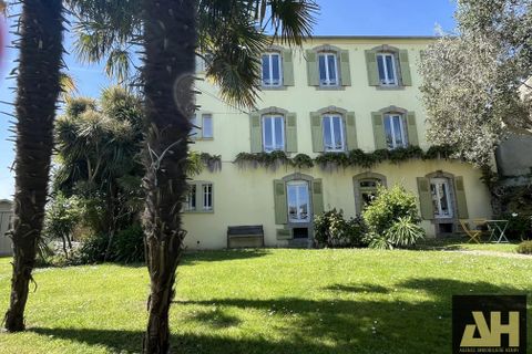 Villa i Brest, Finistere, Brest - € 712.000 | Ref: 86954922 - foto 1