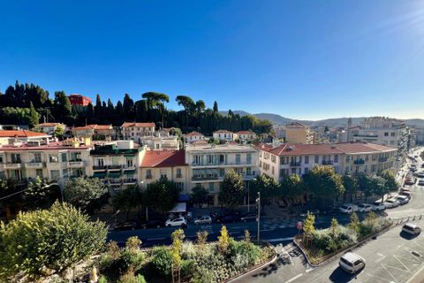 Lejlighed i Nice, Alpes-Maritimes, Nice - € 320.000 | Ref: 86941883 - foto 1