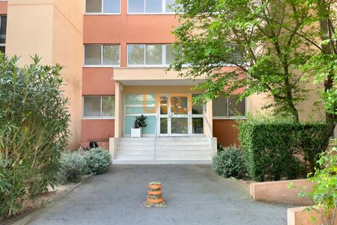 Lejlighed i Frejus, Var, Frejus - € 180.000 | Ref: getkey_u_526997492 - foto 4