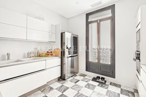 Lejlighed i Marseille, Bouches-du-Rhone, Marseille - € 580.000 | Ref: getkey_u_527091827 - foto 15