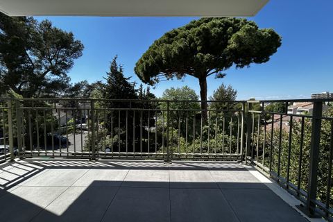 Leilighet i Marseille, Bouches-du-Rhone, Marseille - € 242 976 | Ref: OKM13009T2A224SM - foto 3