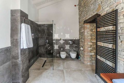 Landejendom i Zocca, Modena, Zocca - € 2.850.000 | Ref: ila-575-1132793 - foto 19