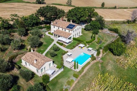 Villa a Monte San Vito, Ancona, Monte San Vito - € 2.450.000 | Ref: ila-515-1132796 - foto 2