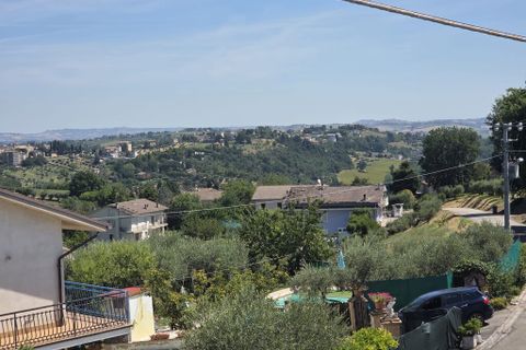Villa a Mogliano, Macerata, Mogliano - € 140.000 | Ref: MC0-47119 - foto 30