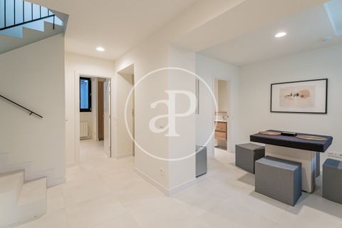 Villa i Madrid, Madrid, Madrid - € 2.280.000 | Ref: VM2602070 - foto 26