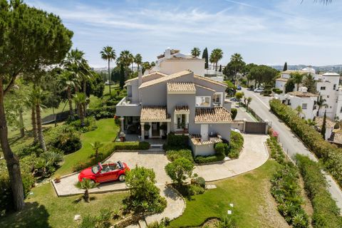 Lejlighed i Marbella, Malaga, Marbella - € 1.999.000 | Ref: MLSC2437334 - foto 1