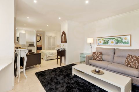 Lejlighed i Marbella, Malaga, Marbella - € 1.999.000 | Ref: MLSC2437334 - foto 25