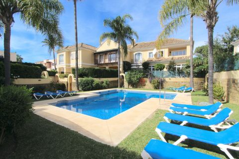 Byhus i Elviria, Malaga, Elviria - € 695.000 | Ref: MLSC6098114 - foto 1
