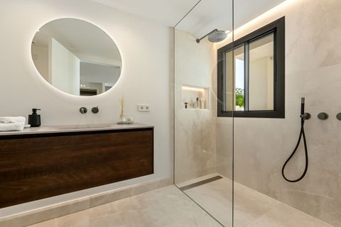 Villa en Marbella, Malaga, Marbella - € 7.800.000 | Ref: MLSC8848814 - photo 36