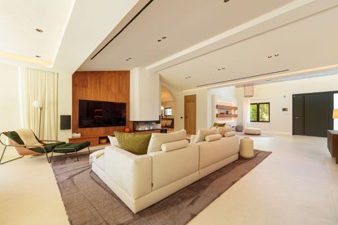 Villa a Puerto Banus, Malaga, Puerto Banus - € 5.950.000 | Ref: MLSC4999652 - foto 15