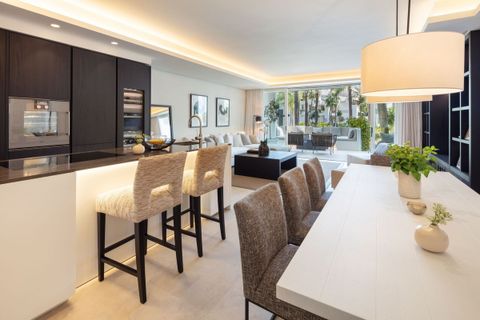 Villa en Marbella, Malaga, Marbella - € 4.650.000 | Ref: MLSC3216336 - photo 8