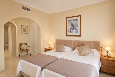 Villa a Elviria, Malaga, Elviria - € 460.000 | Ref: MLSC3705882 - foto 20