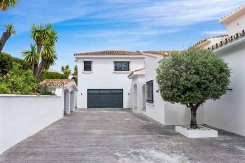 Villa i Benahavis, Malaga, Benahavis - € 2.750.000 | Ref: MLSC9778695 - foto 12