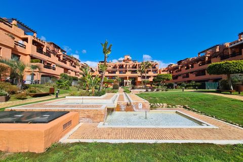 Villa en Estepona, Malaga, Estepona - € 363.500 | Ref: MLSC359099 - photo 2