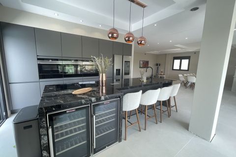 Villa a Elviria, Malaga, Elviria - € 3.790.000 | Ref: MLSC2976139 - foto 5