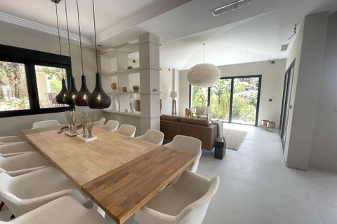 Villa a Elviria, Malaga, Elviria - € 3.790.000 | Ref: MLSC2976139 - foto 10