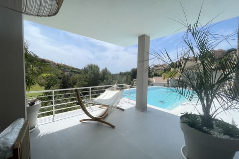 Villa a Elviria, Malaga, Elviria - € 3.790.000 | Ref: MLSC2976139 - foto 16