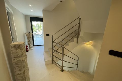 Villa a Elviria, Malaga, Elviria - € 3.790.000 | Ref: MLSC2976139 - foto 27