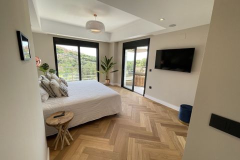 Villa a Elviria, Malaga, Elviria - € 3.790.000 | Ref: MLSC2976139 - foto 29