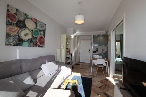 Villa a Elviria, Malaga, Elviria - € 360.000 | Ref: MLSC1299401 - foto 6