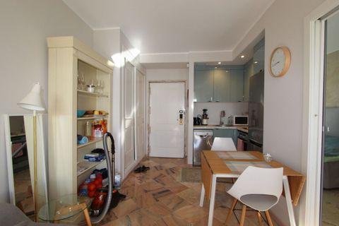 Villa a Elviria, Malaga, Elviria - € 360.000 | Ref: MLSC1299401 - foto 9