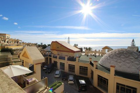 Villa a Elviria, Malaga, Elviria - € 360.000 | Ref: MLSC1299401 - foto 11