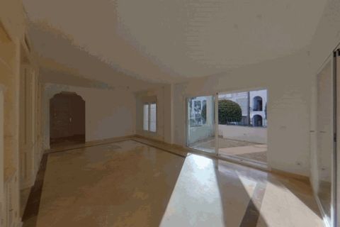 Villa a Estepona, Malaga, Estepona - € 495.000 | Ref: MLSC6265445 - foto 3