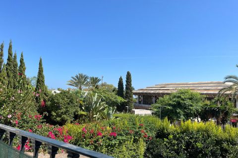 Villa i Guadalmina, Malaga, Guadalmina - € 430.000 | Ref: MLSC8194343 - foto 16