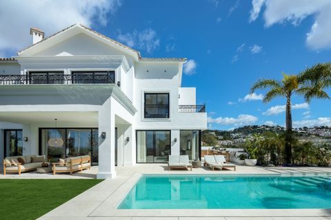 Villa i Los Arqueros, Malaga, Los Arqueros - € 5.495.000 | Ref: MLSC8590643 - foto 15