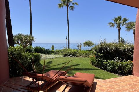 Villa a Estepona, Malaga, Estepona - € 2.350.000 | Ref: MLSC7373800 - foto 2