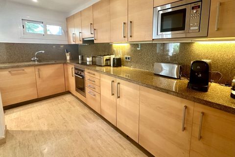 Villa i Marbella, Malaga, Marbella - € 695.000 | Ref: MLSC8848714 - foto 25