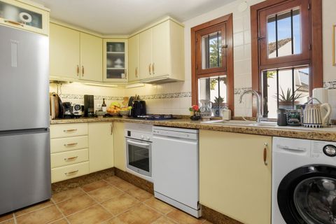 Lejlighed i Estepona, Malaga, Estepona - € 495.000 | Ref: MLSC9309636 - foto 11