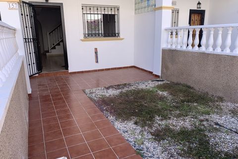 Casa de pueblo en Punta Prima, Alicante, Punta Prima - € 189.950 | Ref: 772144 - photo 3