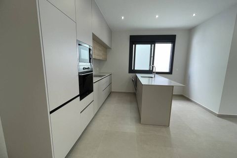 Villa i Heredades, Alicante, Heredades - € 359.900 | Ref: 771347 - foto 11