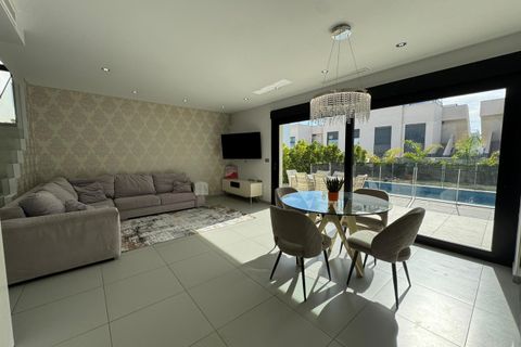 Villa en Ciudad Quesada, Alicante, Ciudad Quesada - € 459.000 | Ref: 752849 - photo 3