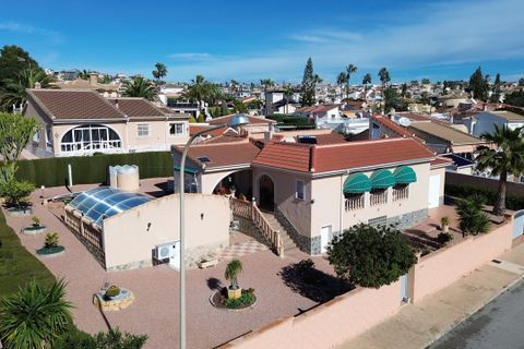 Villa en Ciudad Quesada, Alicante, Ciudad Quesada - € 449.950 | Ref: 752843 - photo 1