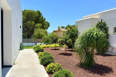 Villa en Altea, Alicante, Altea - € 995.000 | Ref: 748920 - photo 1