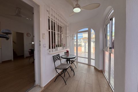 Villa a Playa Flamenca, Alicante - foto 5