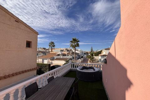 Villa a Playa Flamenca, Alicante, Playa Flamenca - € 349.000 | Ref: 748884 - foto 23