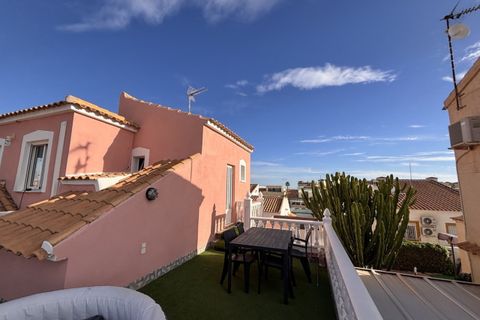 Villa a Playa Flamenca, Alicante, Playa Flamenca - € 349.000 | Ref: 748884 - foto 24